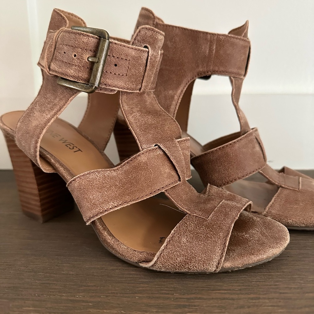 Nine West Brown Distressed Leather Heeled Sandals